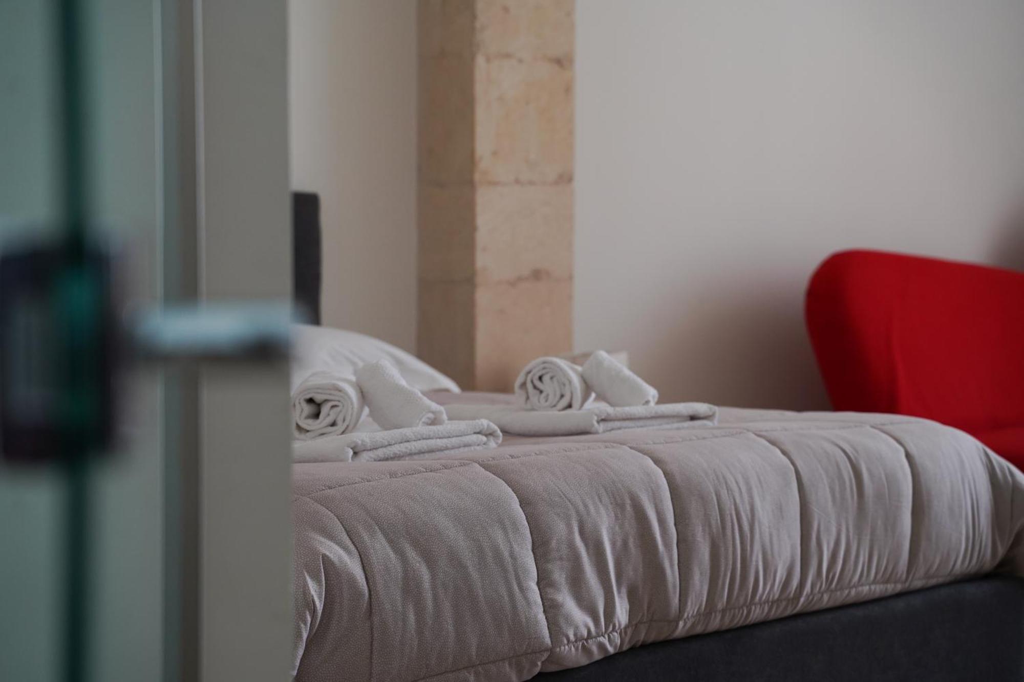 Suite Home D'Aragona Lecce Kültér fotó