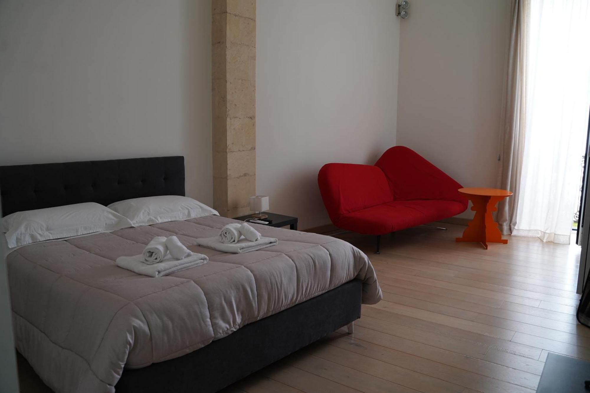 Suite Home D'Aragona Lecce Kültér fotó